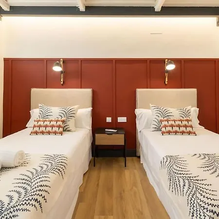Pasaje Mallol Duplex By Valcambre
