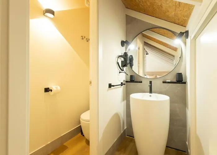 Pasaje Mallol Duplex By Valcambre *